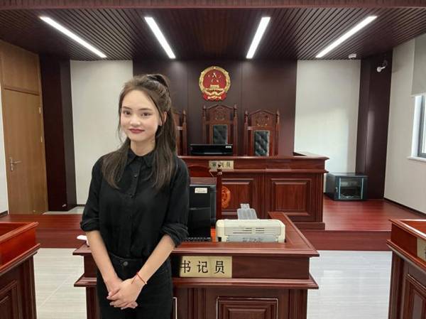 http://www.nufe.edu.cn/__local/3/38/E1/3C0F666406E6FB80BF7B61C2AE5_21D15328_6BECD.png